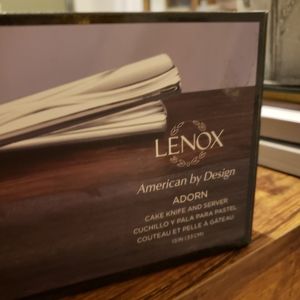 Lenox knife and cake server